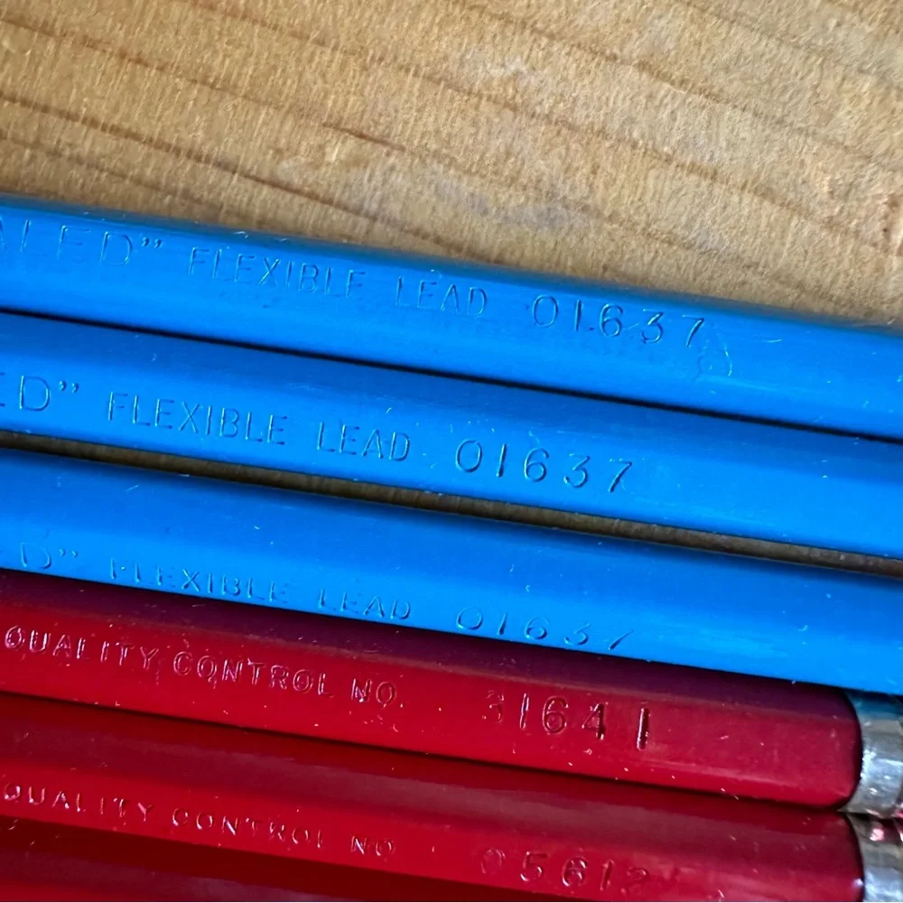 NOS Vintage 80s Eagle Verithin chemo-sealed colored pencils lot